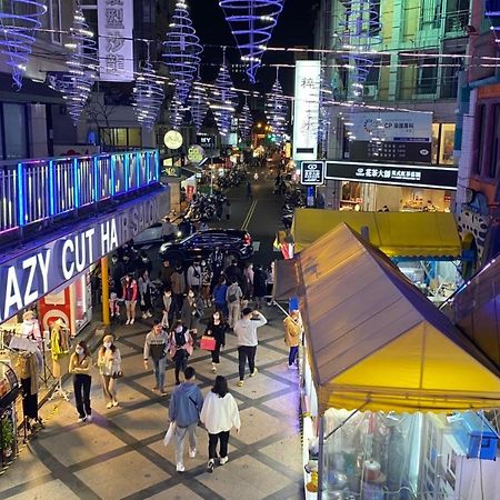 一中街星辰 Leilighet Taichung Eksteriør bilde